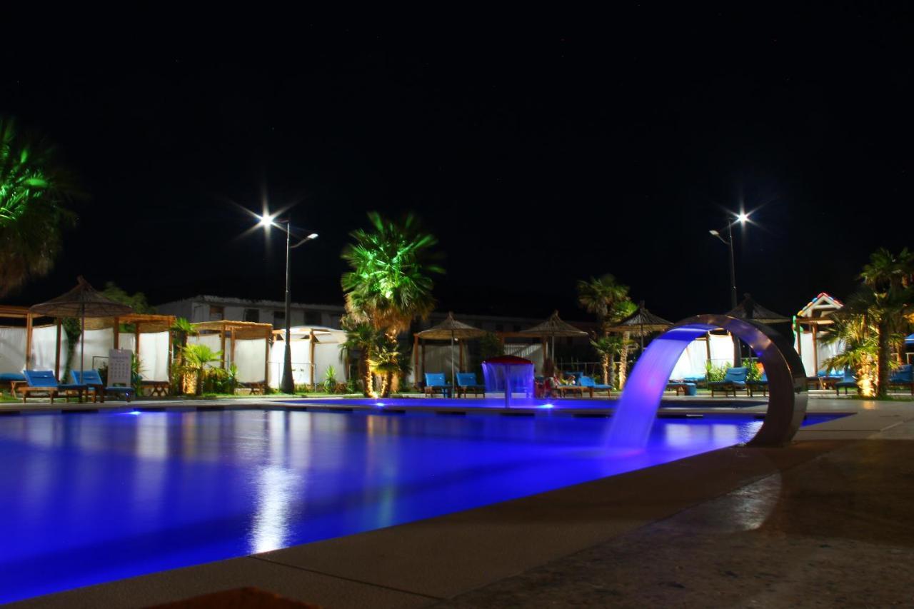 Kraal 4*