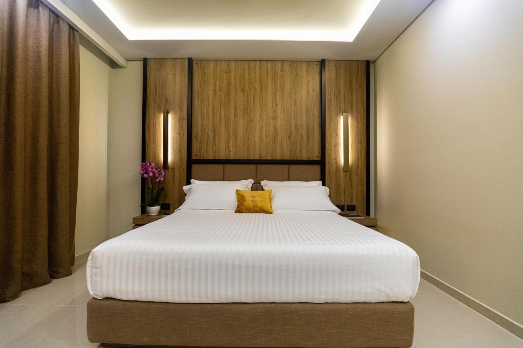 Kraal Hotel 4*